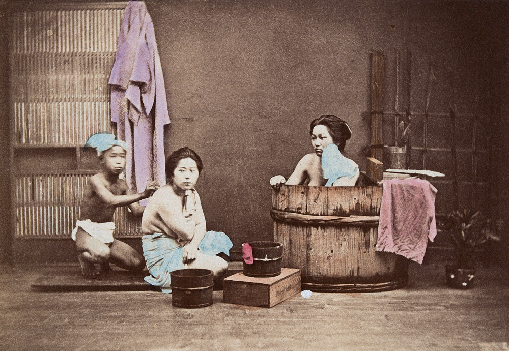 Horny japanese ladies bathing part6